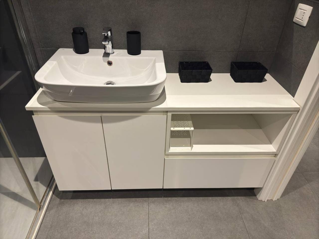 Dolcedeluxe Central Station Милано Екстериор снимка